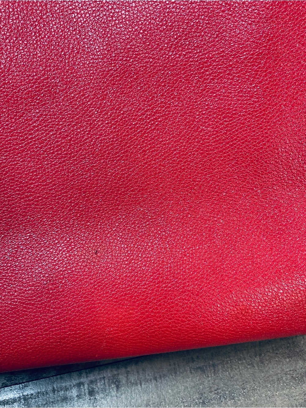 Marc Jacobs The Grind Leather Tote Bag Fire Red Gold Hardware Padlock Charm - Picture 14 of 14